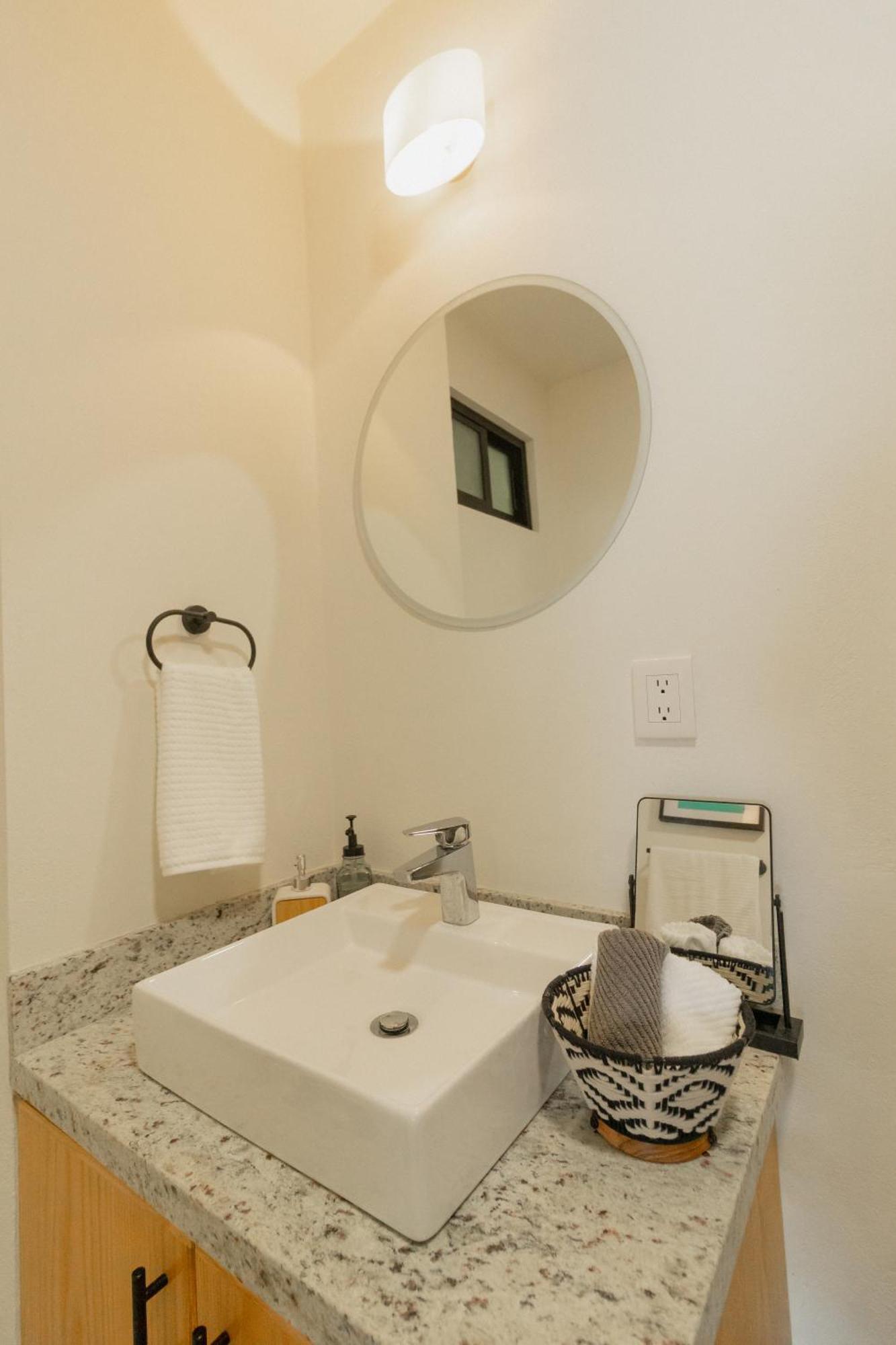 Cozy Apartment With Pool In Bacalar Center المظهر الخارجي الصورة