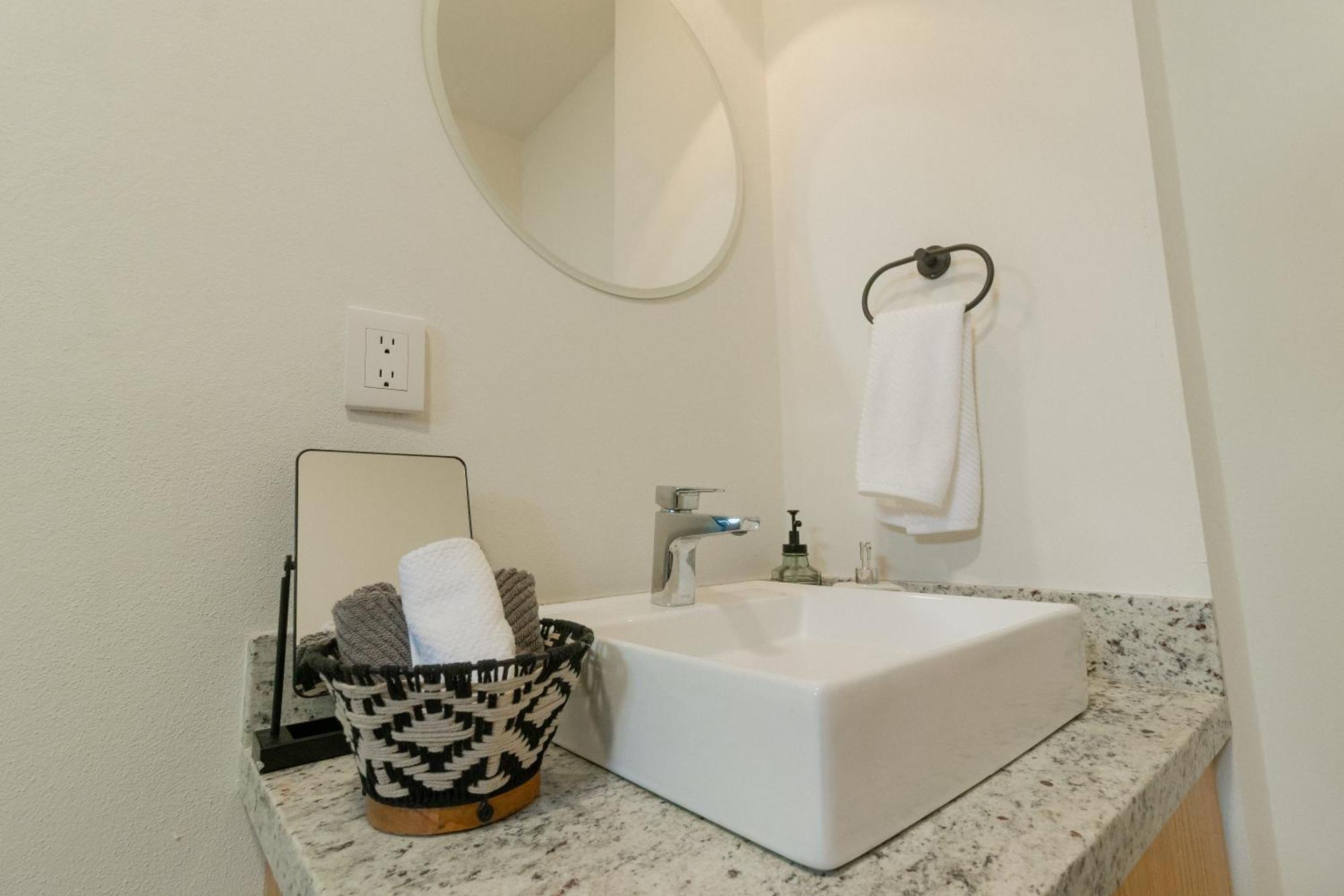 Cozy Apartment With Pool In Bacalar Center المظهر الخارجي الصورة